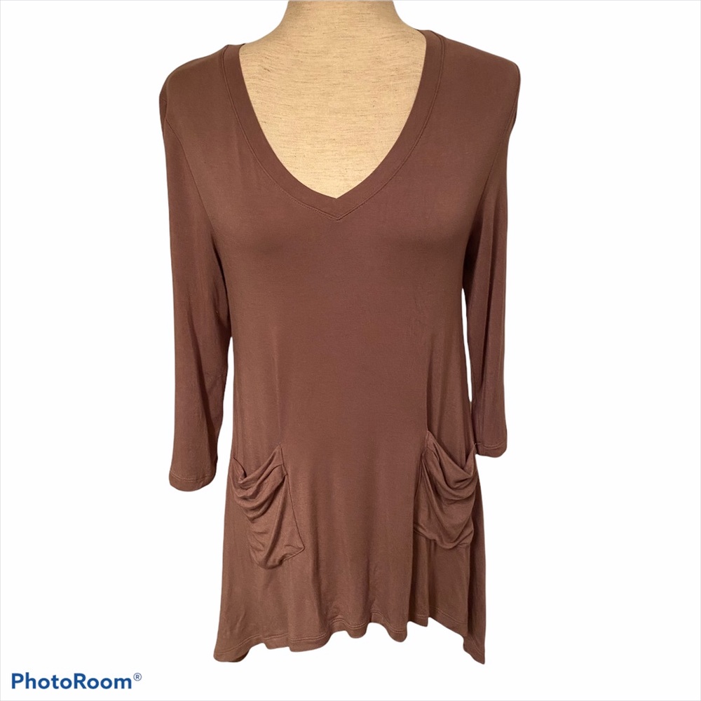 LOGO LORI GOLDSTEIN TOP TUNIC TEE BROWN HI LO POCKETS Size XS